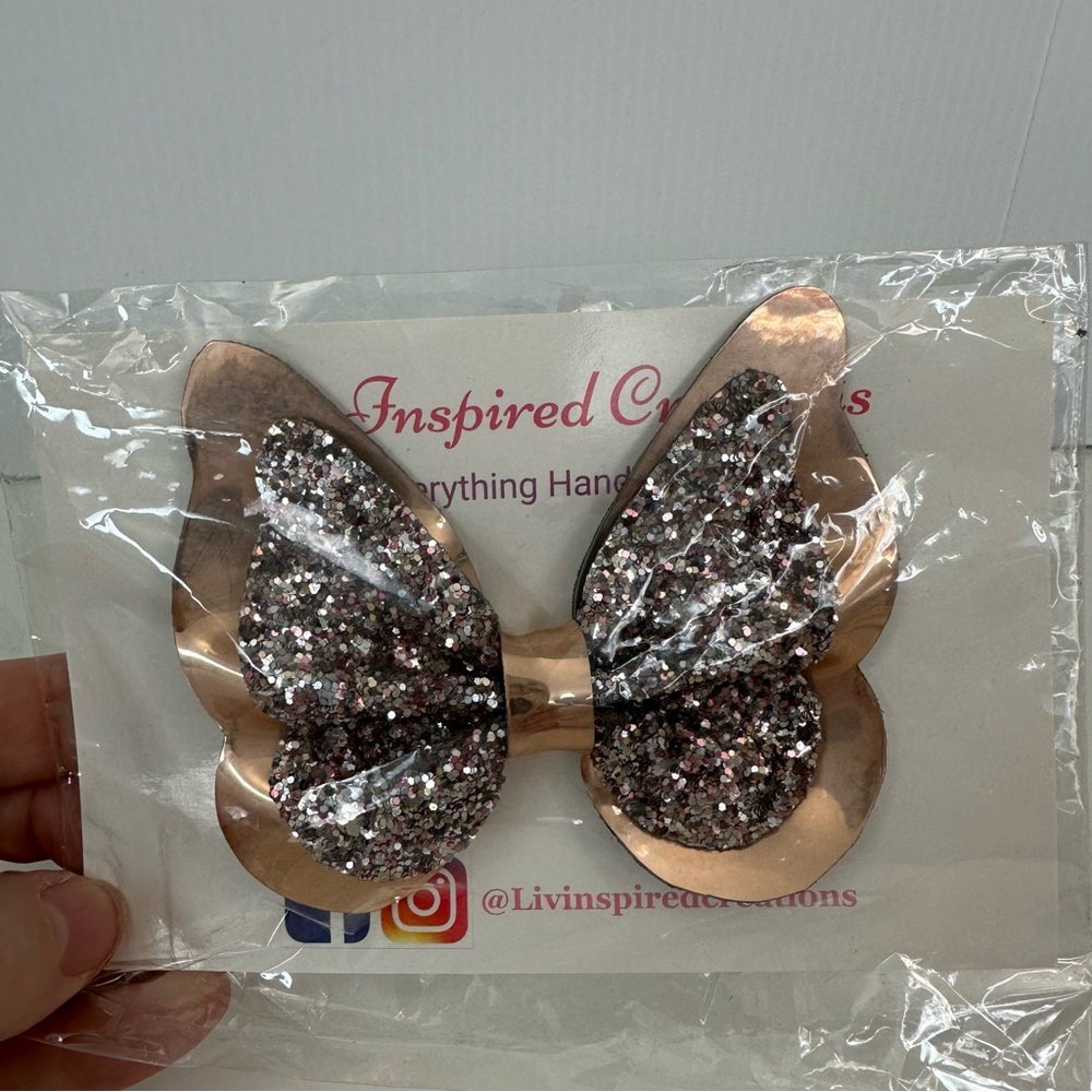 2 Inspired Creations hand made girls butterfly hair Bow Alligator clips … - Picture 5 of 11